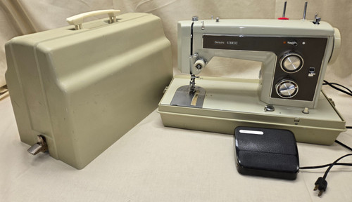 Vintage Sears Kenmore 158.14100 Sewing Machine w/ Pedal & Case Vintage Sears Kenmore 158.14100 Sewing Machine w/ Pedal & Case
