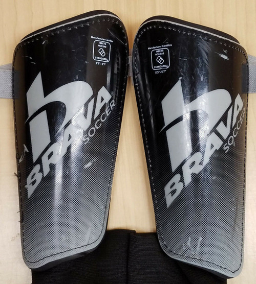 BRAVA Soccer Shin Guards Black/Gray - Size Adult Medium  (SLBVTS1061)