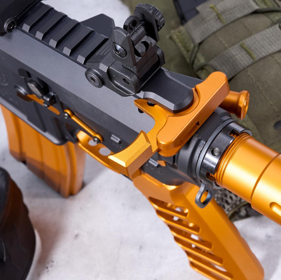 MCS AR-15 Charging Handle With Gen 5 Latch - Anodized Orange 
