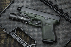 Comparing the Glock 19 and the Glock 23