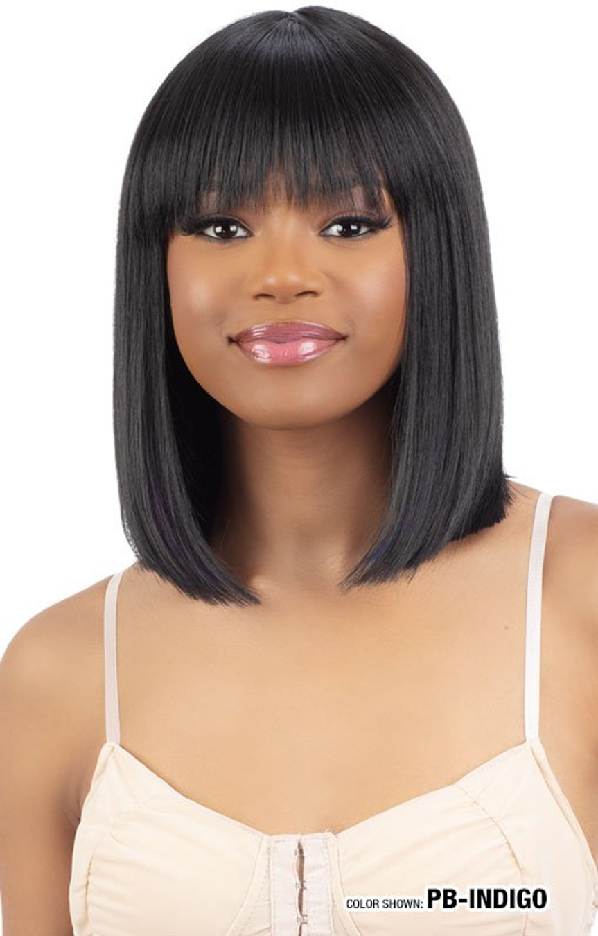 SHAKE N GO LEGACY Synthetic HD Lace Front Wig - CHARLOTTE