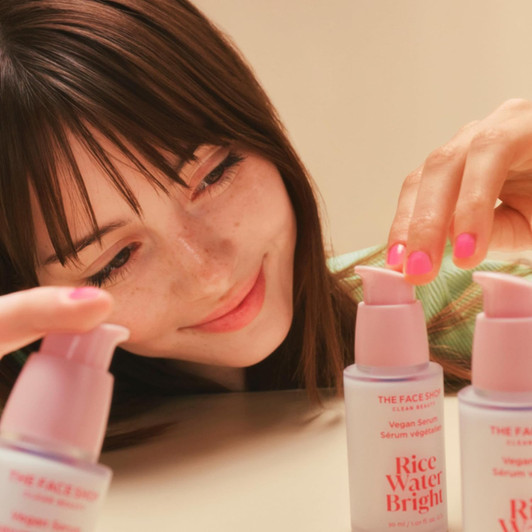 THE FACE SHOP Water Bright Serum, Vegan (1.01oz)