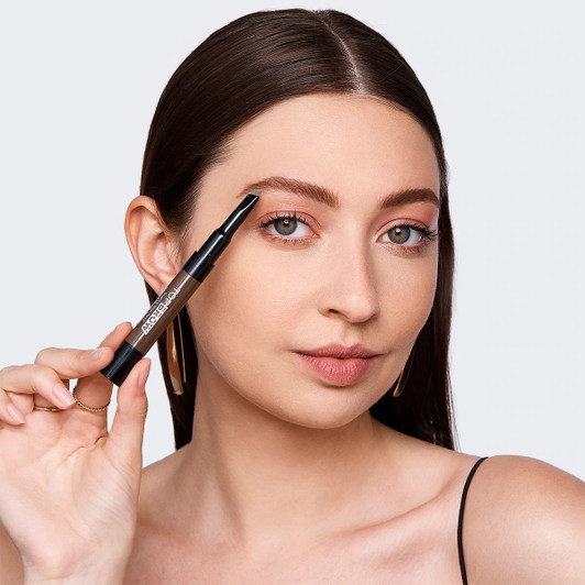 KISS Top Brow Sculpting Pencil