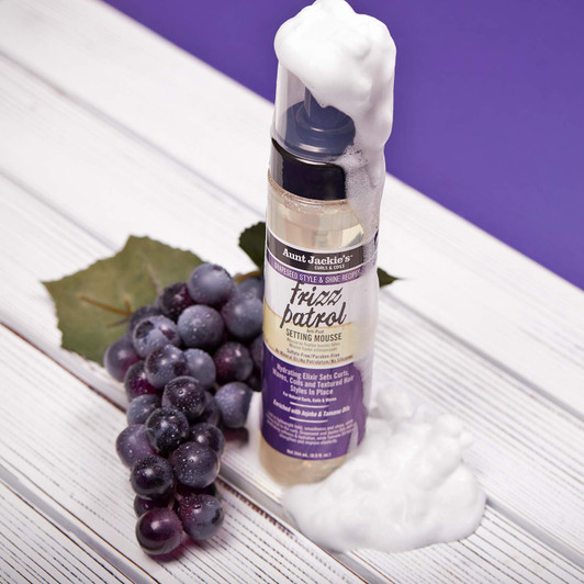 Aunt Jackie's Grapeseed Frizz Patrol Anti-Poof Setting Hair Mousse