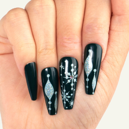 KISS Gold Finger 2023 Holiday Limited Edition Nails - Snow Day