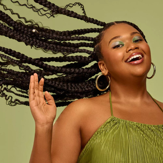 African Pride Feel It Formula Strengthening Oil Hair Treatment (4oz) African Pride Feel It Formula Strengthening Oil Hair Treatment (4oz)