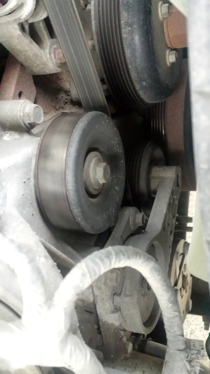 Replacement Serpentine Belt Tensioner