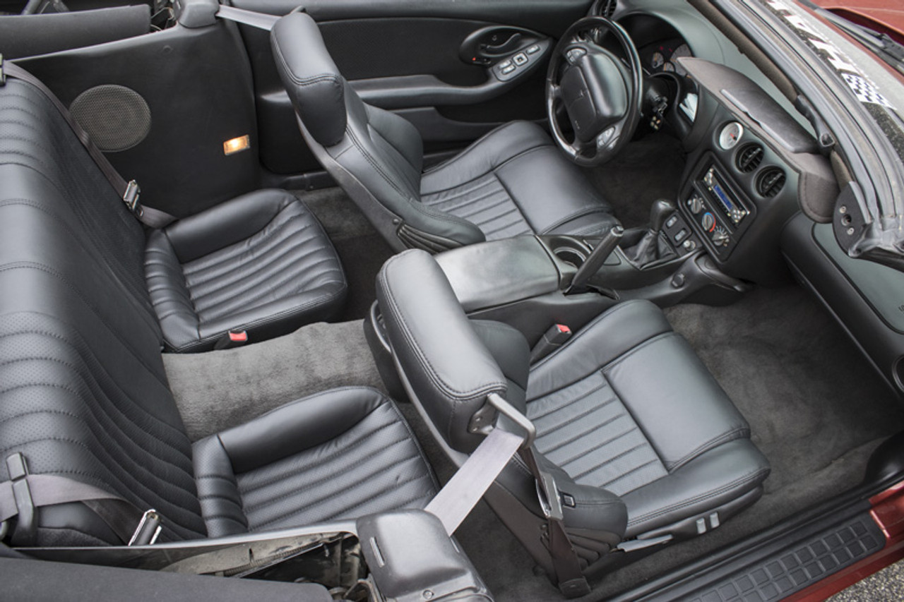 2002 pontiac firebird interior