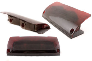 3 pc set smoked spoiler-mounted third brake light on the listed vehicle application
