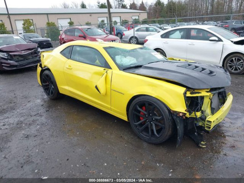 2015 Camaro SS LS3 6 Speed 8K Miles