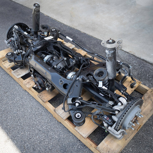 16-24 Camaro SS Complete Rear Suspension Cradle Subframe Crossmember USED OEM GM 16k Miles
