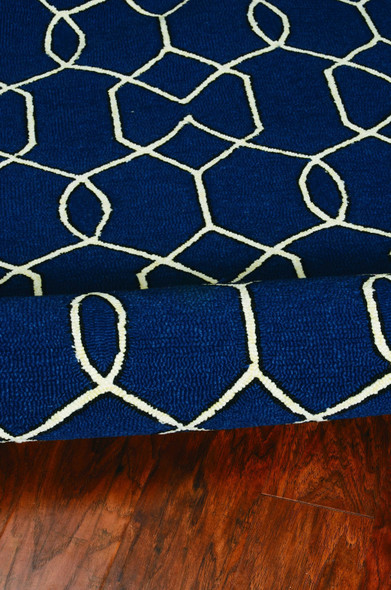 5' X 7' Navy Blue And Ivory Geometric Hand Hooked Area Rug
