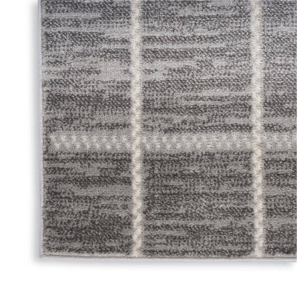 4' X 6' Ivory And Gray Geometric Area Rug