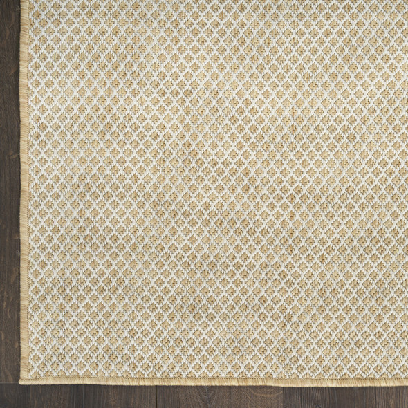4' X 6' Natural And Ivory Geometric Indoor Outdoor Area Rug