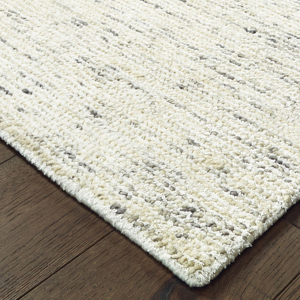 5' X 8' Ivory And Stone Hand Tufted Area Rug