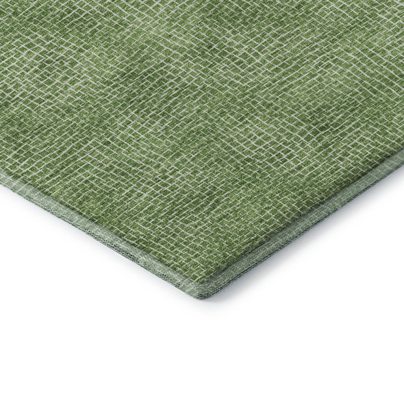 8' Green And Ivory Geometric Washable Round Rug With UV Protection
