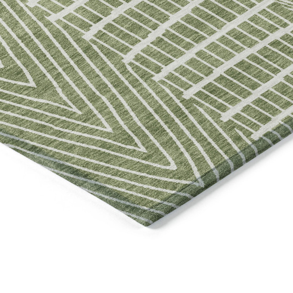 8' X 10' Green And Ivory Geometric Washable Indoor Outdoor Area Rug