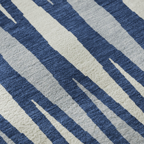 8' X 10' Navy Blue And Ivory Geometric Washable Area Rug With UV Protection