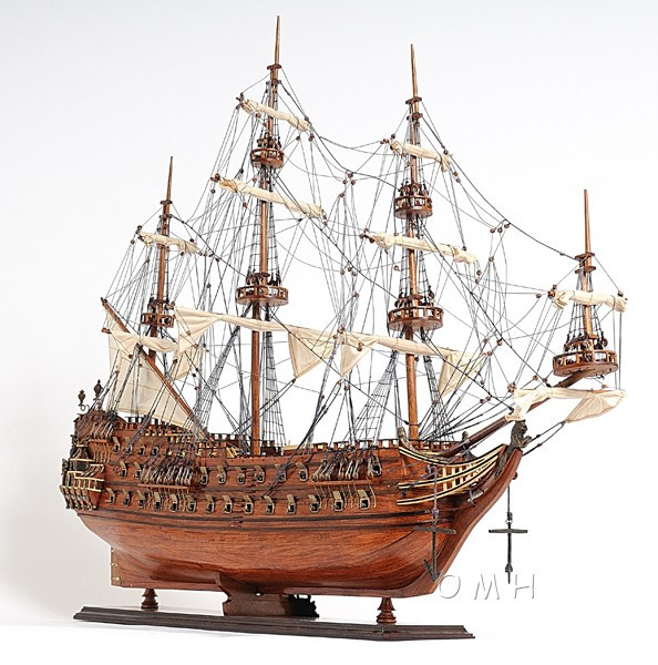 32" Wood Brown Solid Wood Hand Painted c1665 Zeven Provincien Model Boat