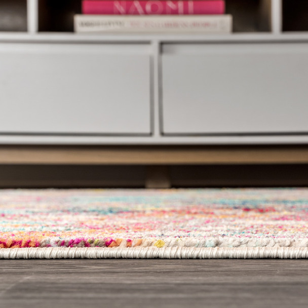 4' X 6' Abstract Area Rug