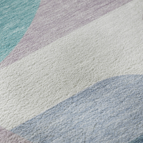 305670641