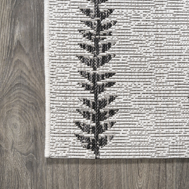 8' Ivory And Black Trellis Indoor Outdoor Runner Rug