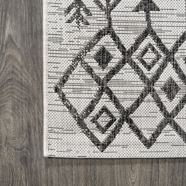 10' Ivory And Black Trellis Indoor Outdoor Runner Rug