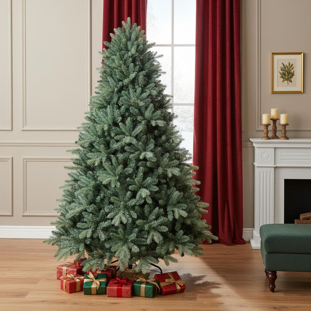 7.5' Full Spruce Christmas Tree