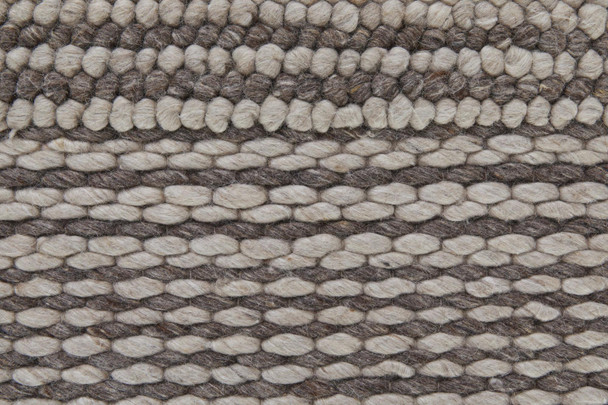 304917011