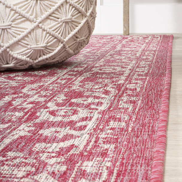 8' Fuchsia And Light Gray Medallion Indoor Outdoor Runner Rug
