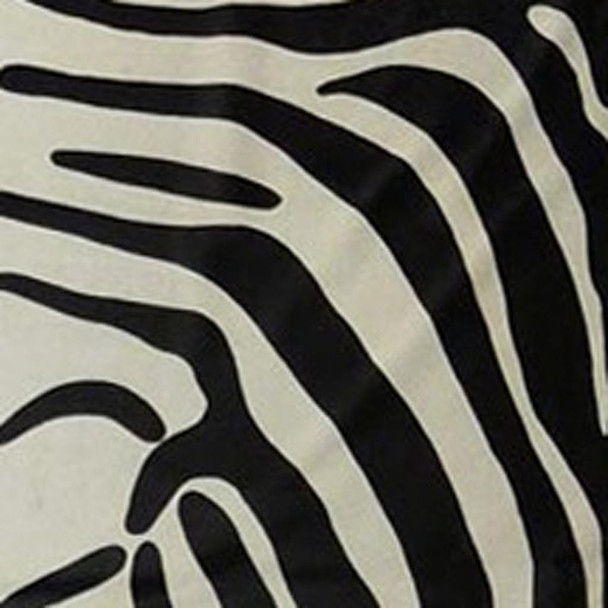 6' X 7' Black And White Cowhide Handmade Area Rug