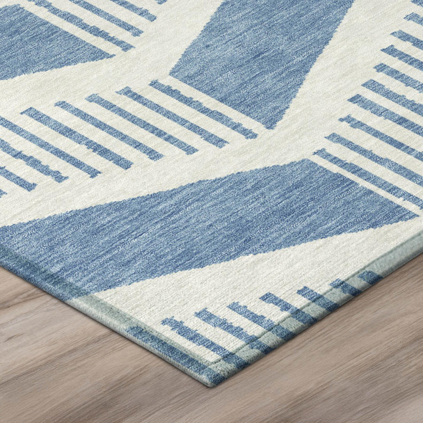 8' Denim Blue And Blue Round Geometric Washable Indoor Outdoor Area Rug