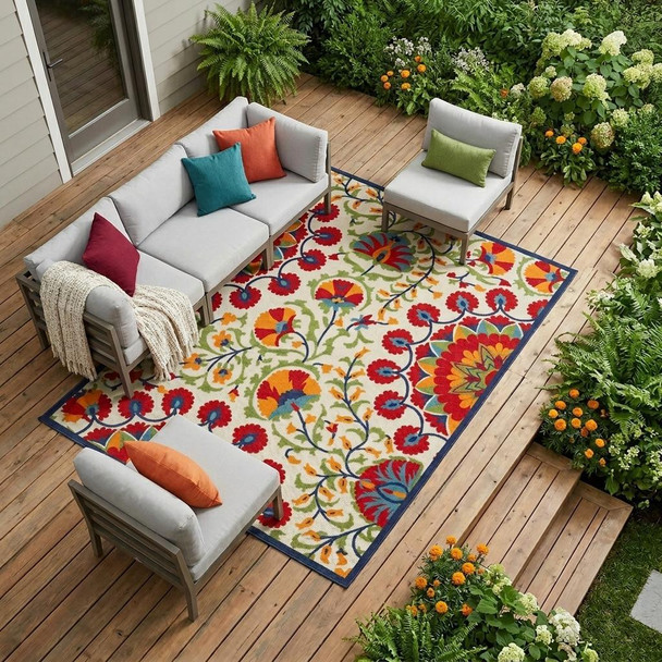 9' X 12' Red And Ivory Indoor Outdoor Area Rug