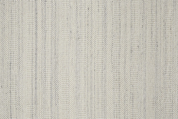 306825600