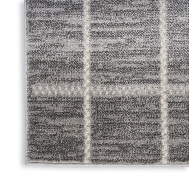 4' X 6' Ivory And Gray Geometric Area Rug