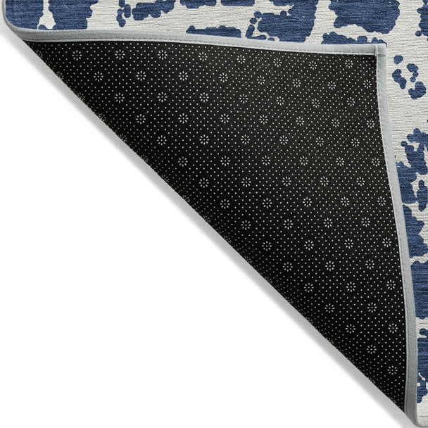 8' Blue And White Round Abstract Washable Indoor Outdoor Area Rug