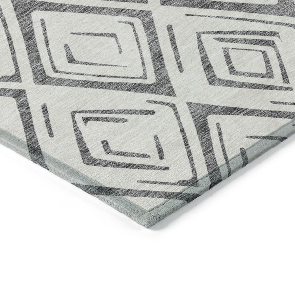 8' X 10' Gray And Ivory Geometric Washable Indoor Outdoor Area Rug
