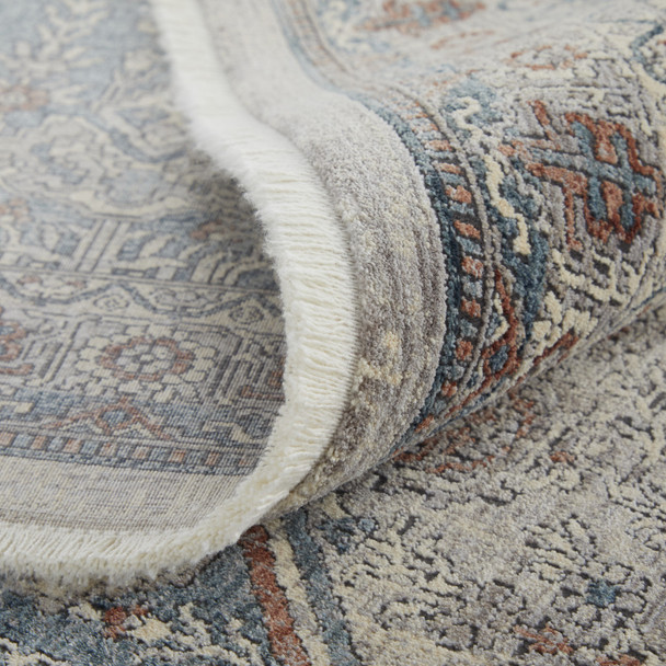 4' X 6' Blue and Ivory Floral Power Loom Area Rug