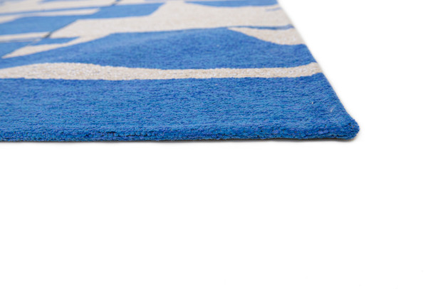 7' X 9' Blue And White Geometric Washable Area Rug