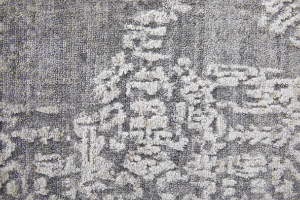 306718962