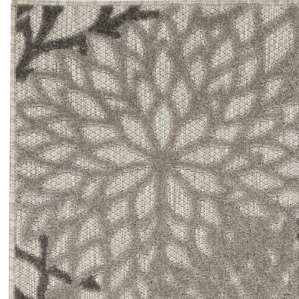 8' Gray Indoor Outdoor Area Rug