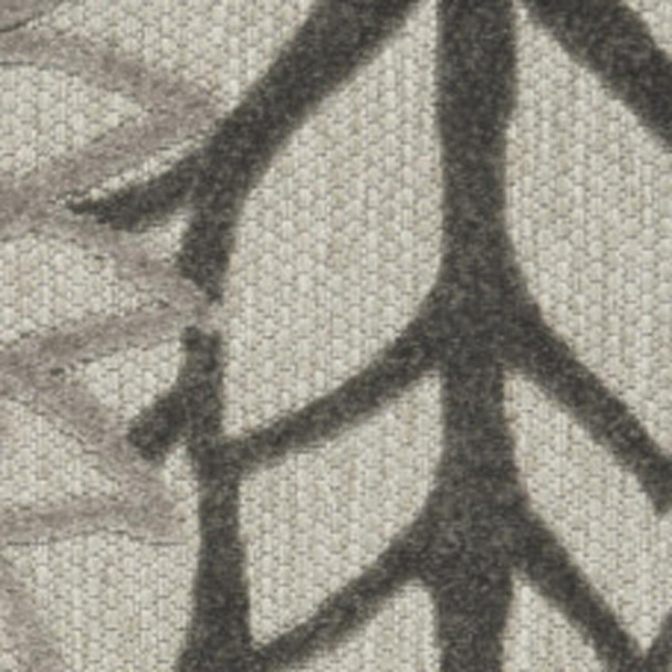 252450425
