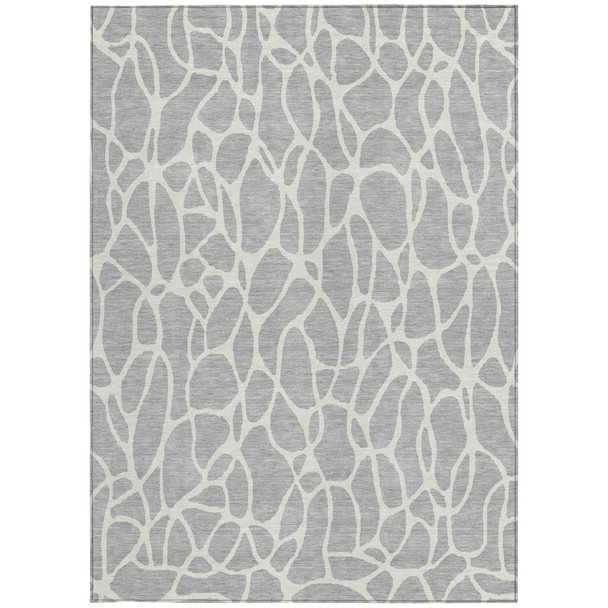 5' X 8' Silver And Ivory Geometric Washable Indoor Outdoor Area Rug