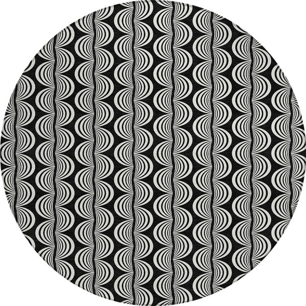 8' Black And Ivory Round Ogee Washable Indoor Outdoor Area Rug