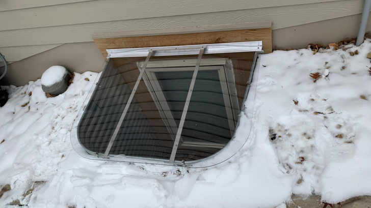 A Guide to Window Well Maintenance - Drainage, Covers & More