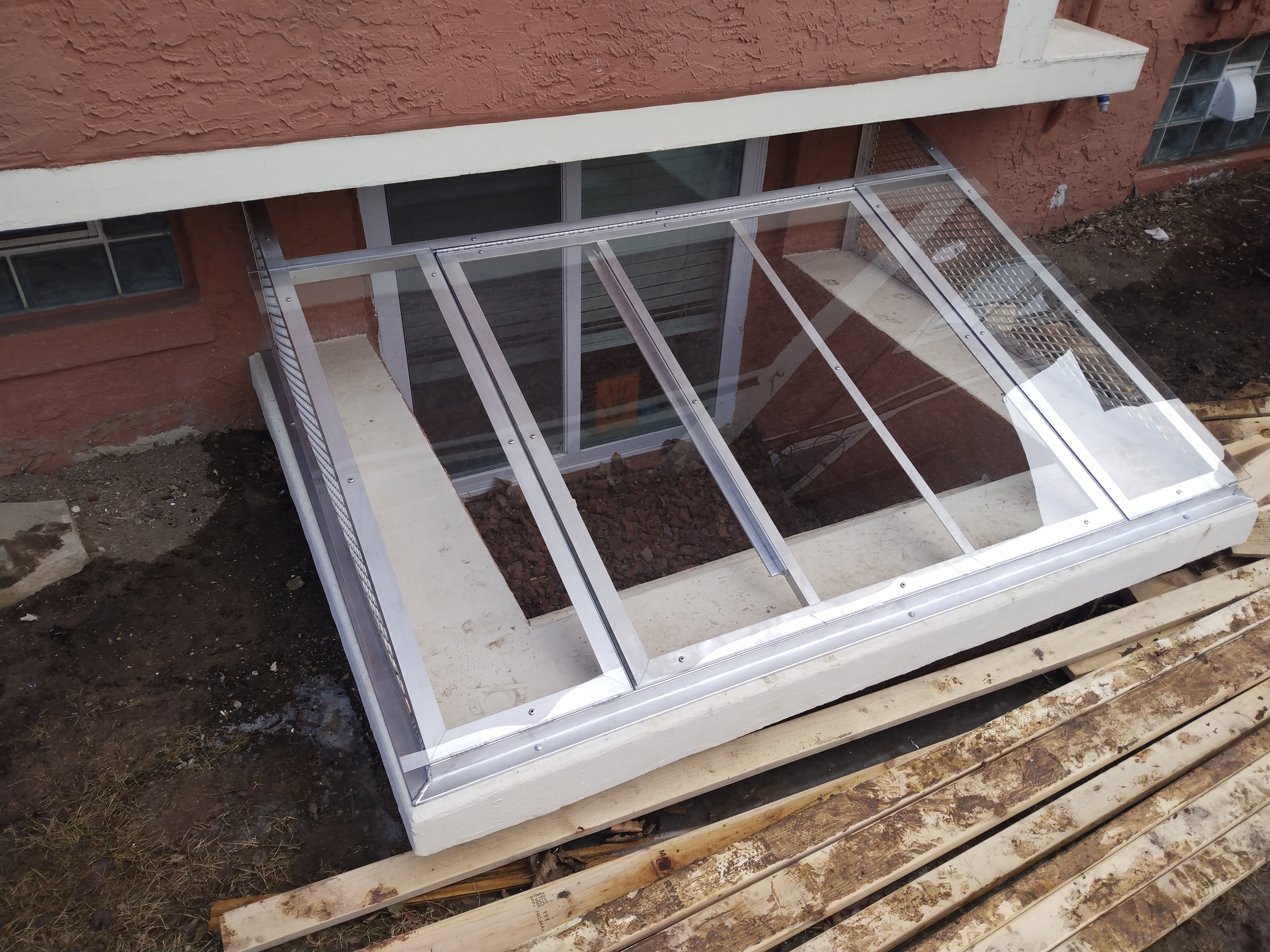 Custom Atlas Atrium Window Well Cover