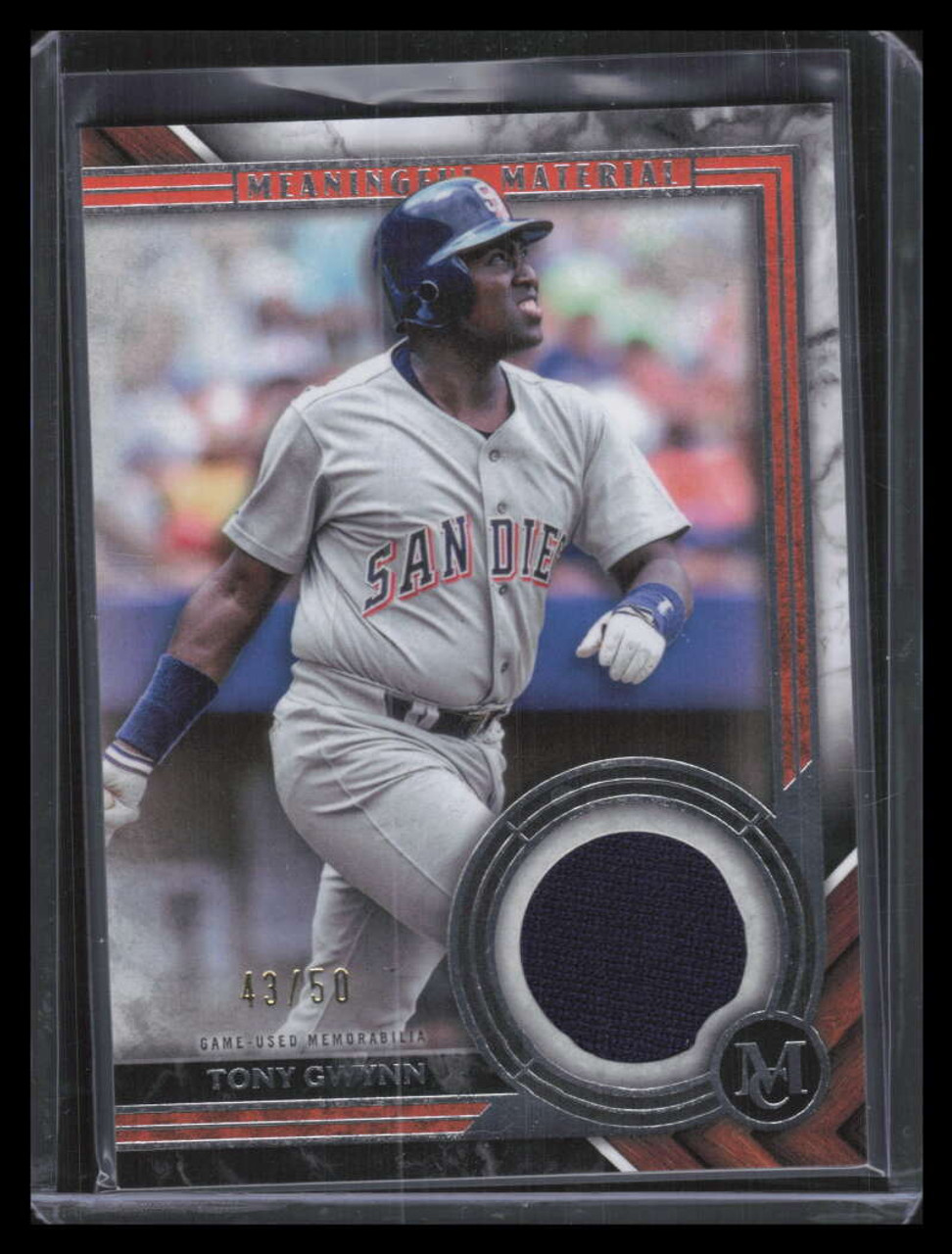 2002 Topps Reserve Relics Tony Gwynn Jersey #TRJTG *65050 - Sportsnut Cards