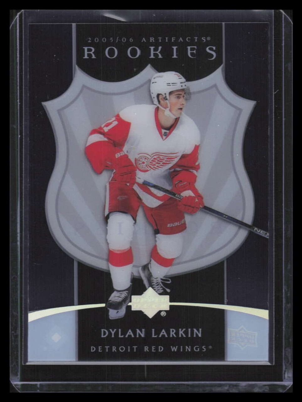 2022-23 Artifacts '05-06 Clear Cut Retro Rookies ccrr15 Dylan Larkin -  Sportsnut Cards