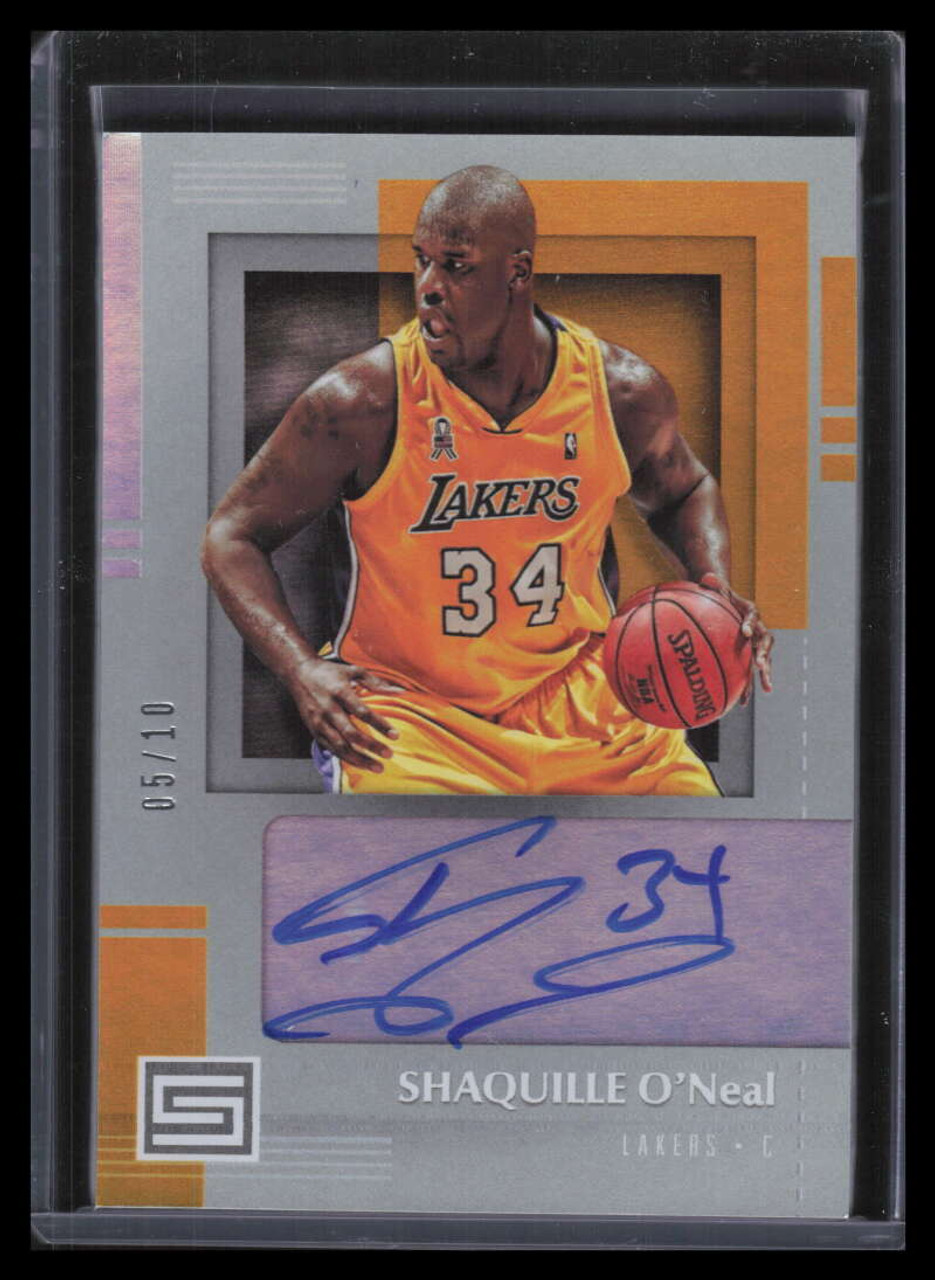 2017-18 Panini Status Signatures Gold 40 Shaquille O'Neal