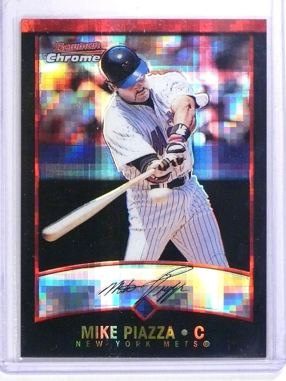 2001 Bowman Chrome Baseball Card #77 Mike Piazza 